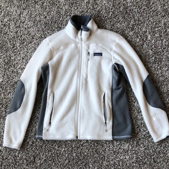 Patagonia Jackets & Blazers - Women’s Patagonia zip up!